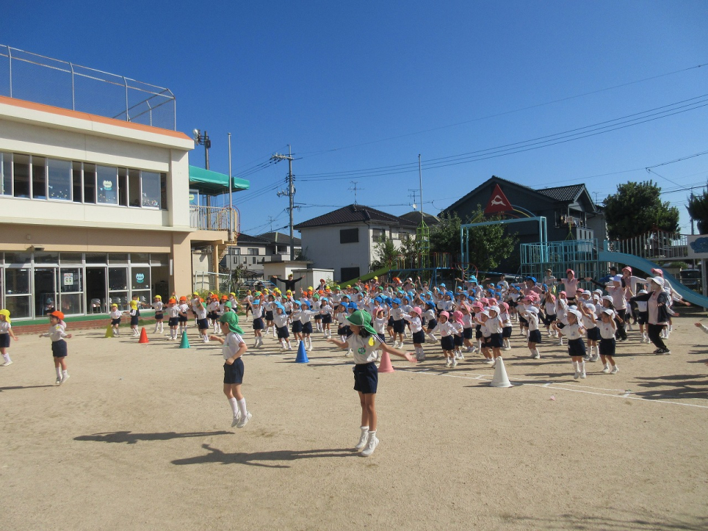 本日の第一園舎園庭にて・・・
