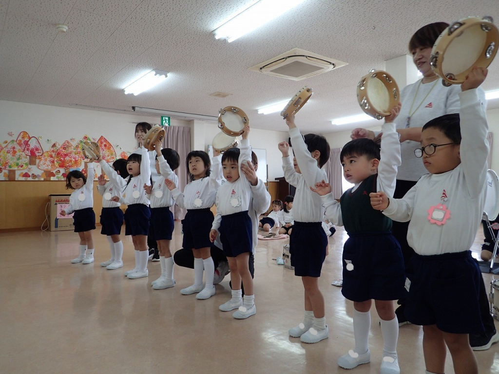 音楽指導がありました。