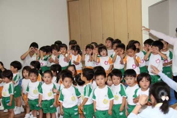 2歳児敬老会