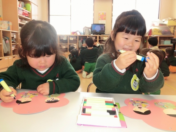 今日も笑顔いっぱいの2歳児さん