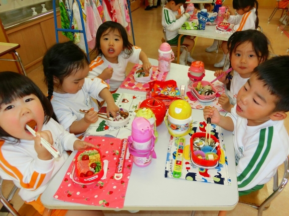 今日はお弁当です