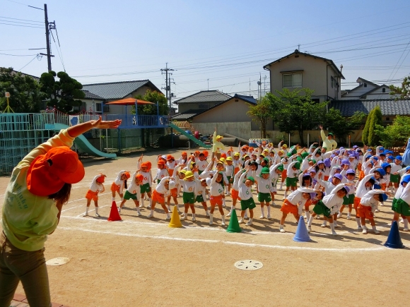 月曜日　元気に登園です！