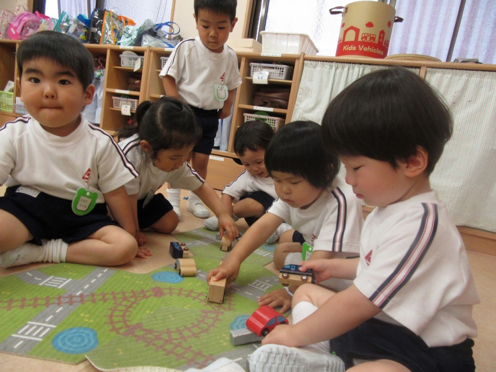 残念でしたが、室内で楽しみました！（2歳児）