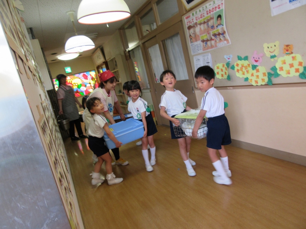 年長給食参観日
