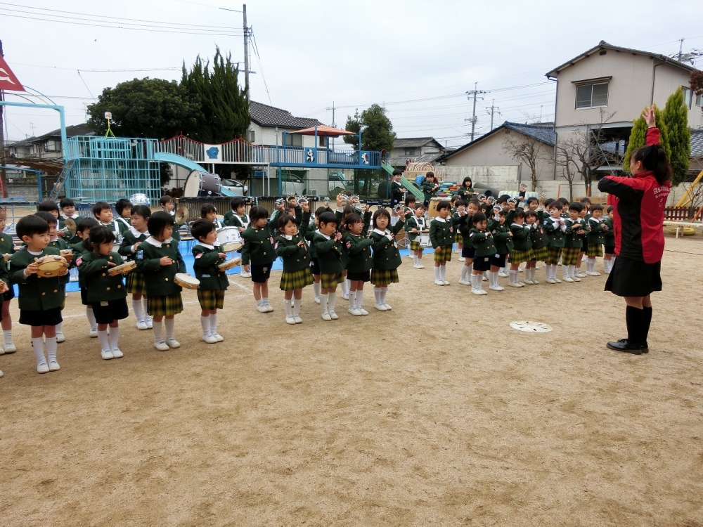 園内音楽会がありました