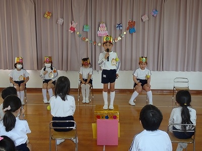 ４・５月誕生祝い会（２歳・年少・年長）
