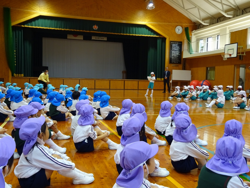 年中　小学校交流会