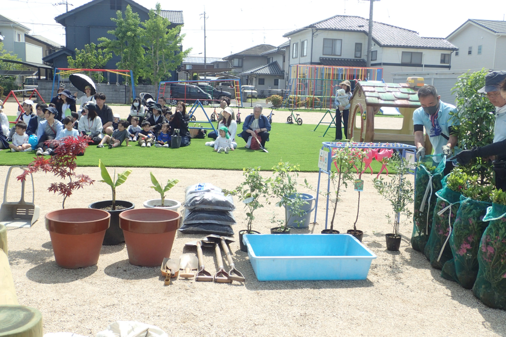 植樹祭をしました