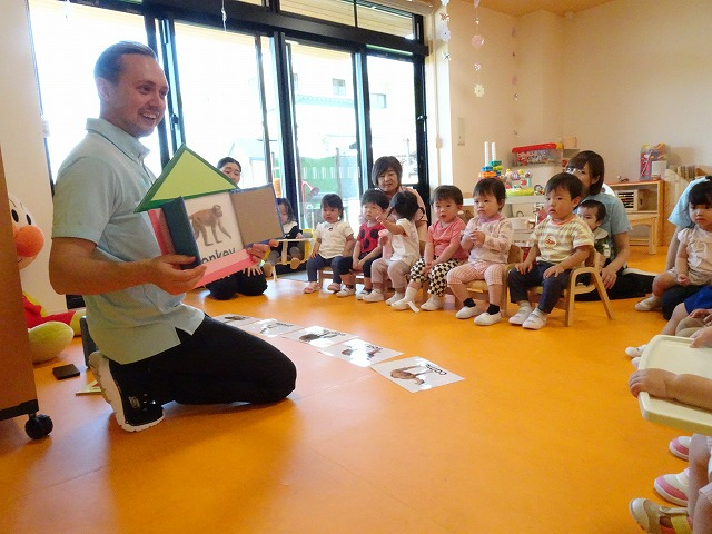Sun Sun Englishが始まっています。