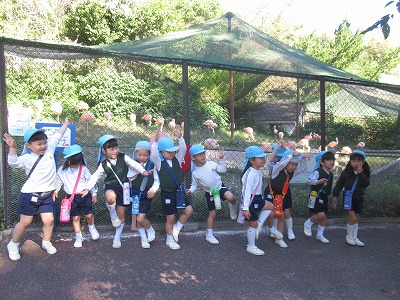 年少・年中遠足(池田動物園)