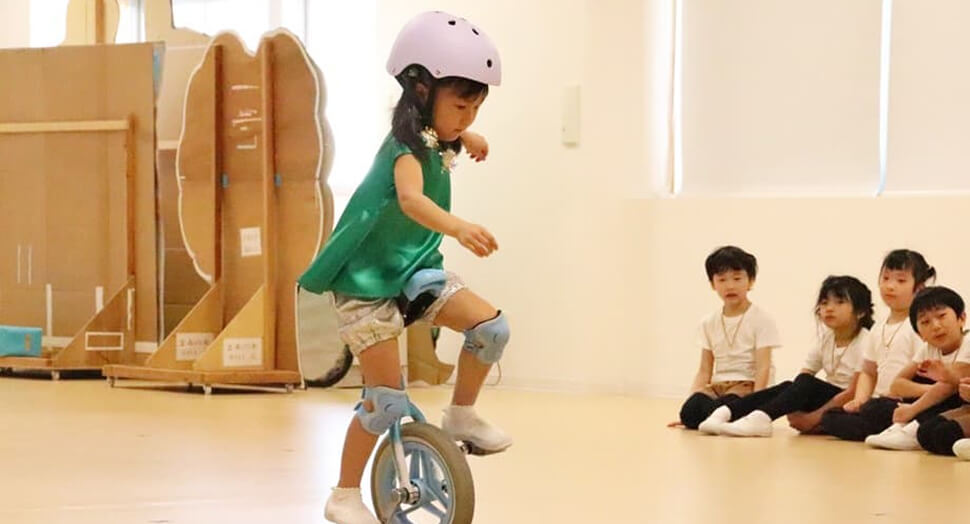 一輪車