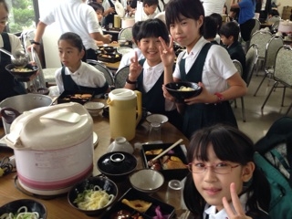 法隆寺で昼食