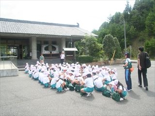 校外学習　寒風陶芸会館