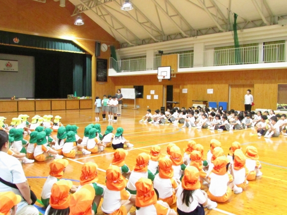 朝日塾幼稚園年長さんと交流