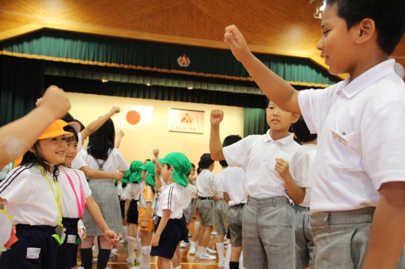 幼稚園との交流