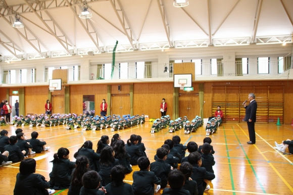 幼稚園との交流をしました。