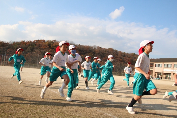 5年生、小学校最後のマラソン大会