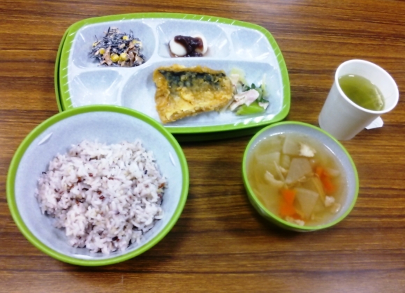  ♪塾小　ＬＵＮＣＨ　ＤＡＹ♪