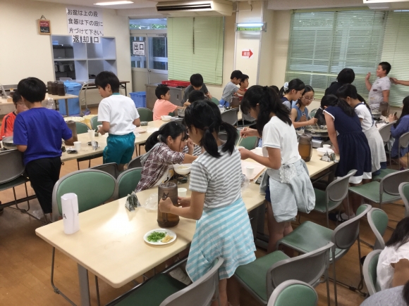 夏の合宿 2日目 うどん作り体験