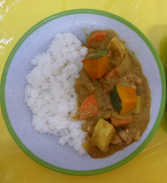 「野菜たっぷりチキンカレー☆」