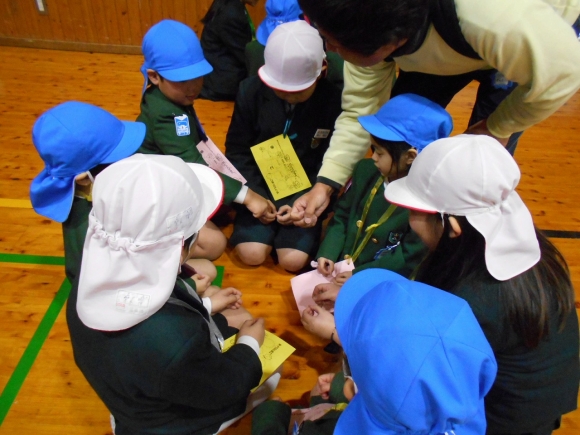 幼稚園との交流会