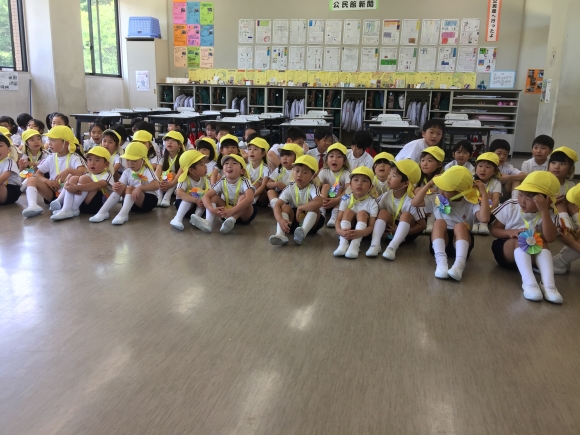 幼稚園との交流会