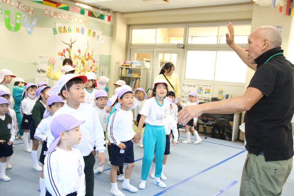 幼稚園との交流会がありました