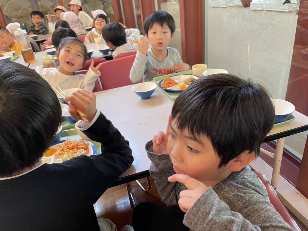 夕食