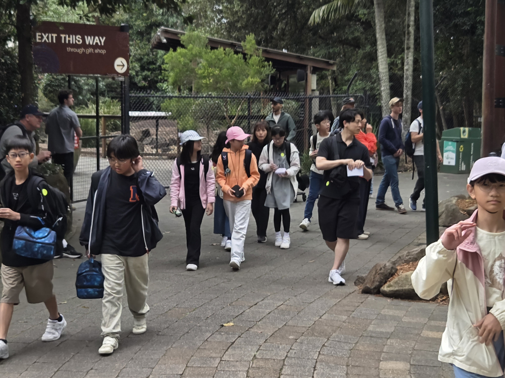 動物園に来ました