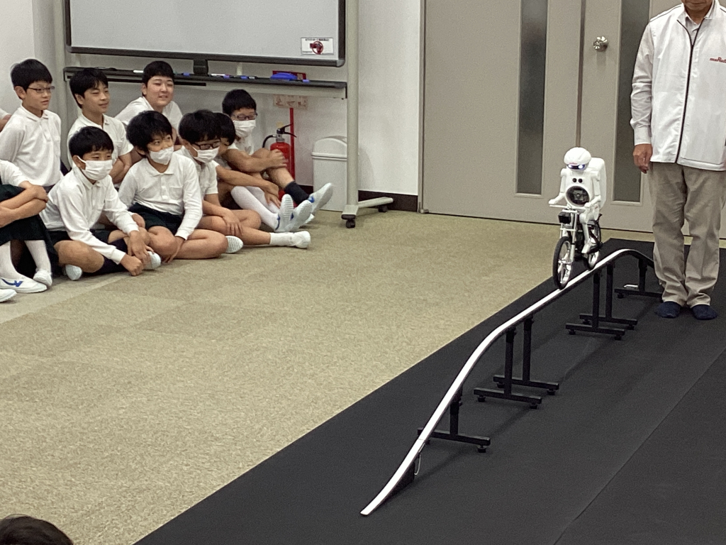 村田製作所見学
