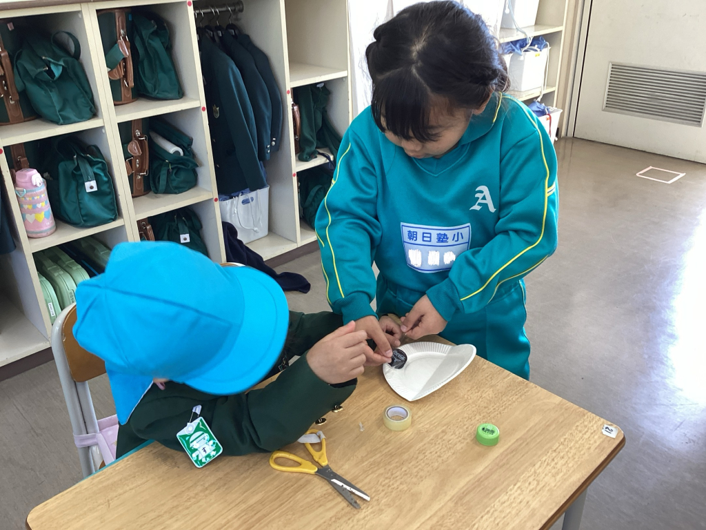 朝日塾幼稚園児との交流会