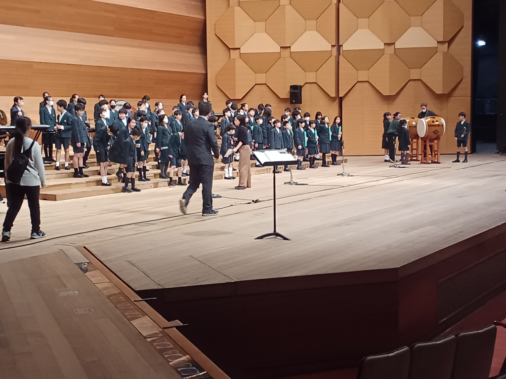 明日は音楽発表会