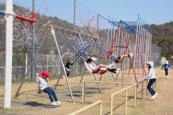 春休み　にこにこ学童