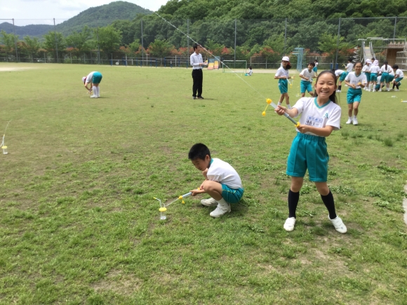 理科の授業 閉じこめた空気と水