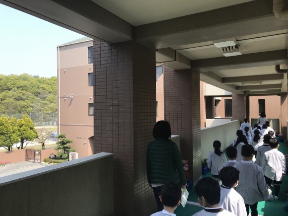 学校探検