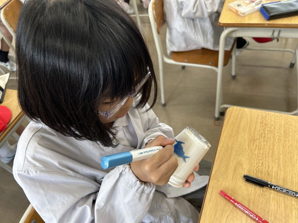 図工「コップくるくるチェンジ」