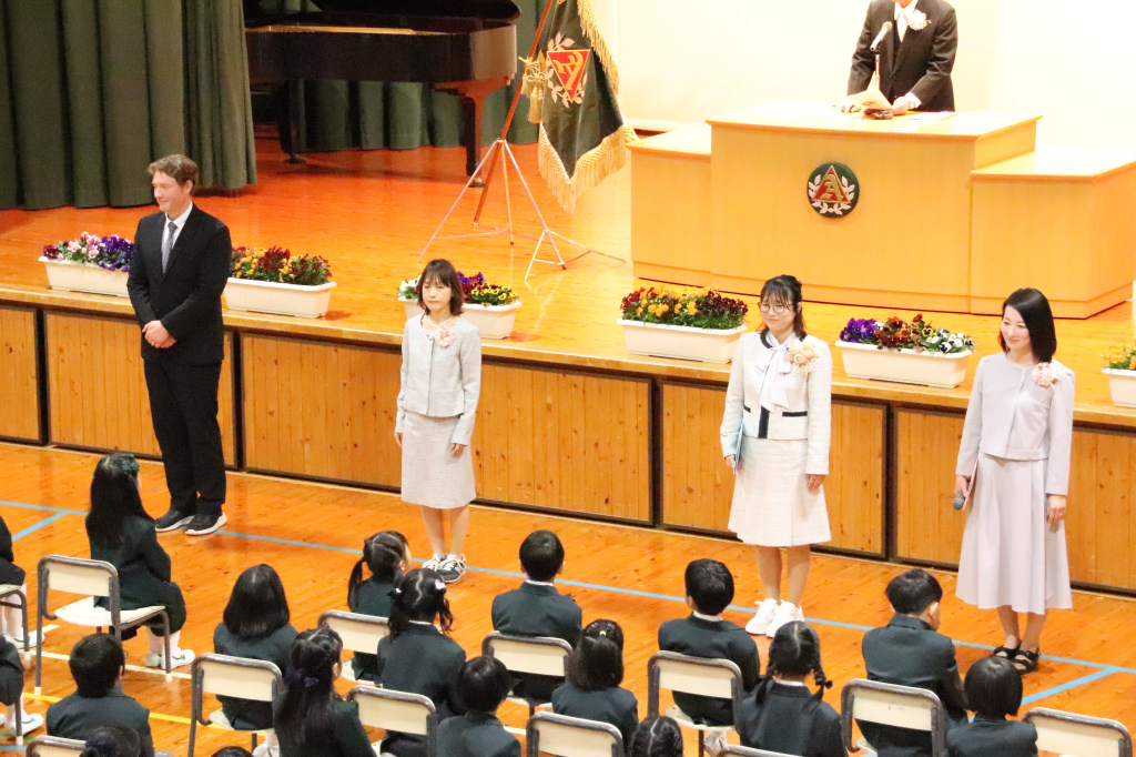 １年生に関わる先生たちの紹介