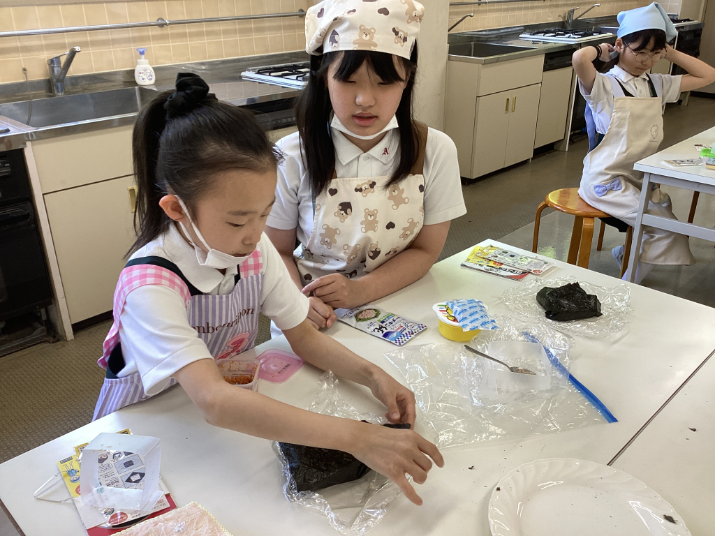 5年生が岡山の海苔について学習しました