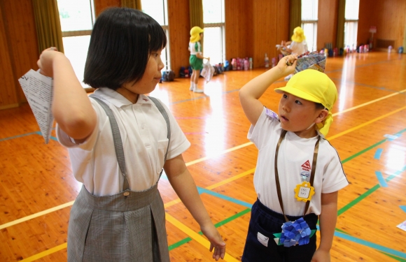 幼稚園との交流