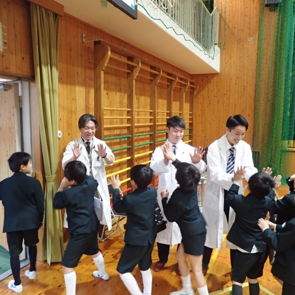 平成30年度　PTA主催「わくわく化学ショー」