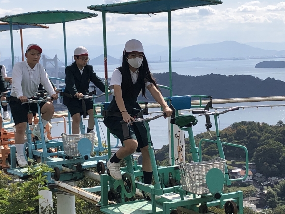 遠足　鷲羽山ハイランド