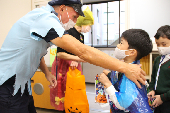 FIRST GRADE HALLOWEEN PARTY