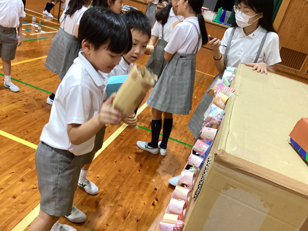 ５.６年生のお祭りに行ったよ。