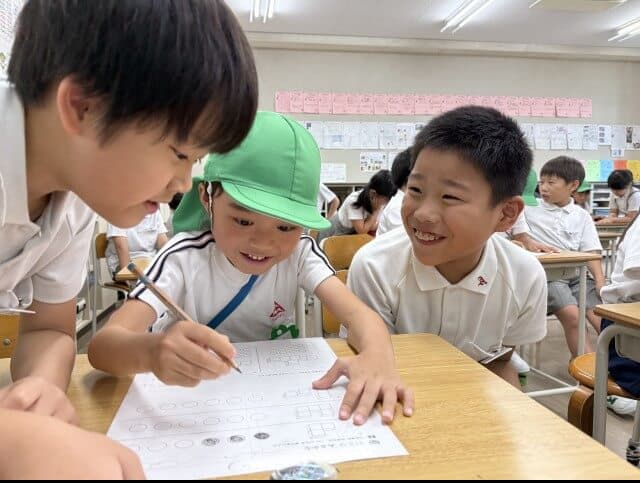 「何者にでもなれる、私たちなら。」